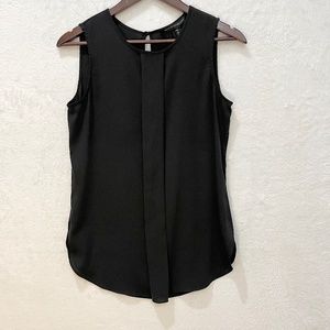 WHBM Front Single Pleat Sleeveless Blouse